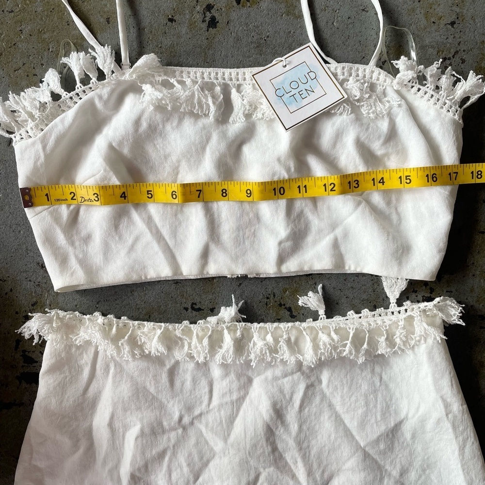 NWT Cloud Ten White Two-Piece Set Crop Top/Mini Skirt with Tassels Size Large - Picture 5 of 7